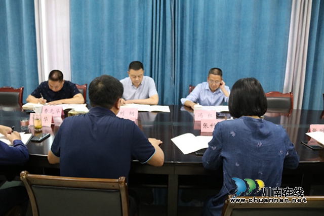 合江县副县长刘纲调研司法行政工作(图1)