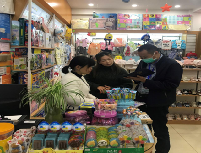 12家单位整改! 泸州开展婴配乳粉和特医食品大检查(图1)