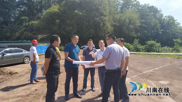 卓彬一行到合江县白米镇督导民政工作(图1)