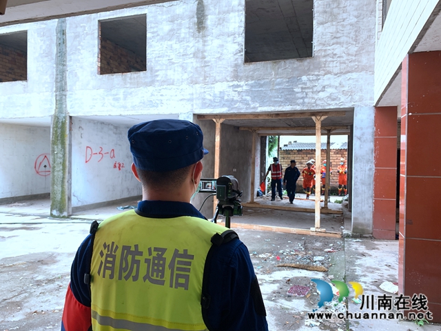 练为战！泸州消防“亮剑”地震实战拉动演练现场(图20)