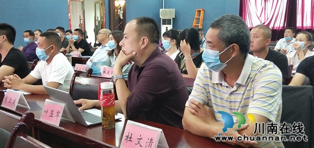 泸县：农民工党员返乡就业创业有盼头(图3)