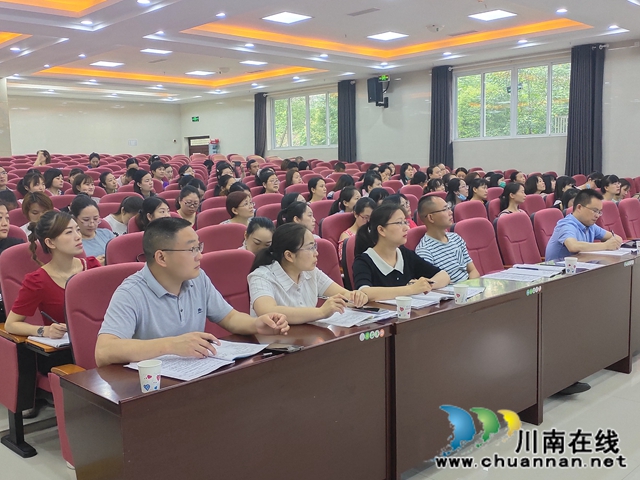 龙马潭区开展2020年春期第三学区联片教研活动(图3) 龙马潭区开展2020年春期第三学区联片教研活动(图3)