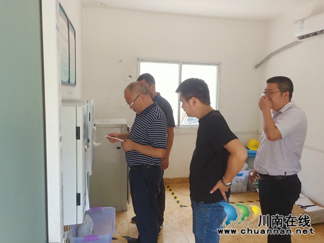 张文杰到泸县立石镇督导生态环保和雨污分流工作(图2)