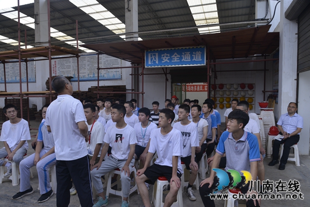 泸县建校建筑工程施工省级示范专业建设迎接省级中期督查(图8)