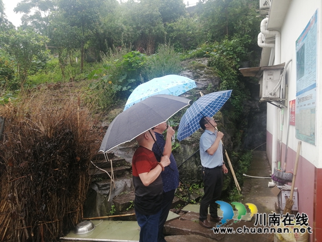 纳溪区自然资源和规划分局扎实开展雨后地质灾害巡查工作(图2)