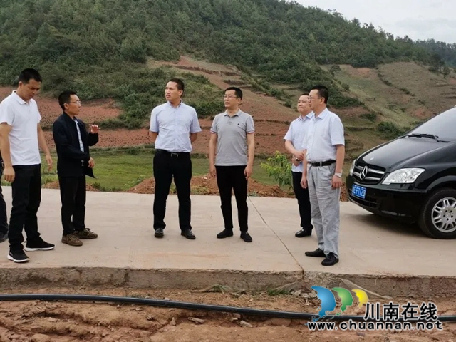 龙马潭区红星街道人大代表：积极履行社会责任，助力脱贫攻坚(图2)