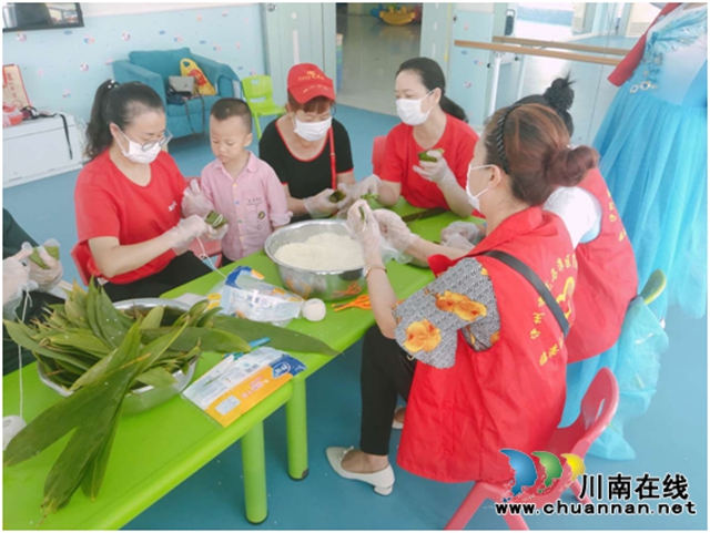 龙马潭区罗汉街道临港社区开展浓情端午活动(图5) 龙马潭区罗汉街道临港社区开展浓情端午活动(图5)
