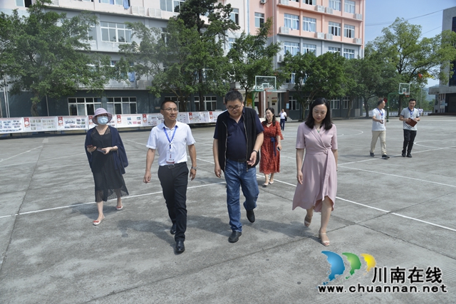 江苏苏州恒井泰信息技术有限公司到泸县建校考察建筑产业办学(图4)