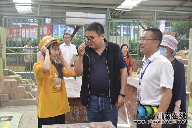 江苏苏州恒井泰信息技术有限公司到泸县建校考察建筑产业办学(图2)