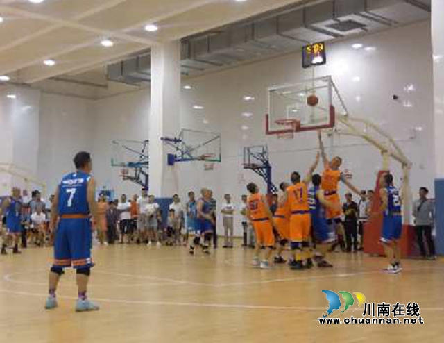 泸州的"CBA联赛"开赛了！172场精彩比赛让你看个够！(图11)
