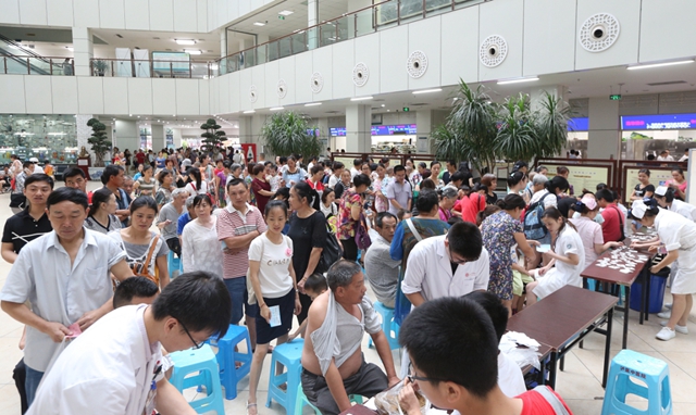 【扩散】一起约上，免费去贴三伏贴！(图2)