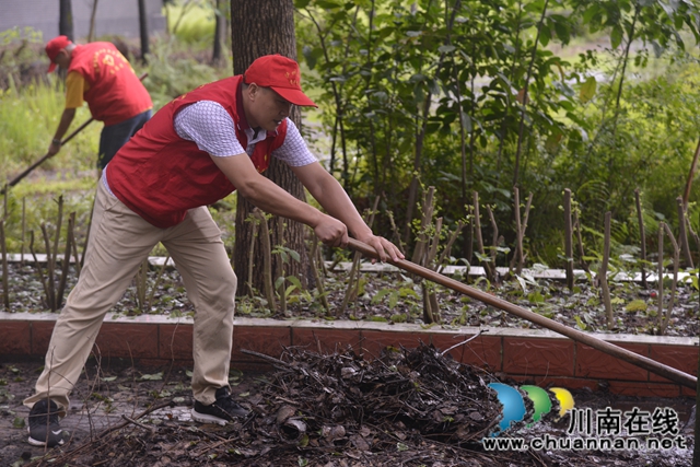 泸县建校开展“我爱建校，我为龙城校区建设做贡献”主题党日活动(图9)