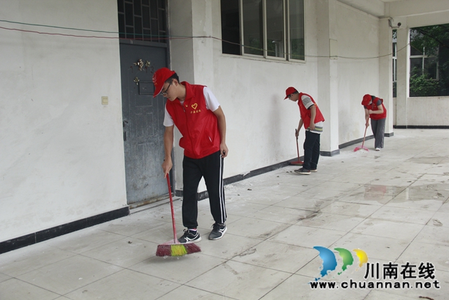 泸县建校开展“我爱建校，我为龙城校区建设做贡献”主题党日活动(图13)