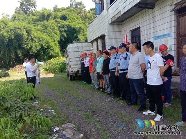 2020年泸州市地质灾害“双盲”应急演练在云龙镇举行(图2)