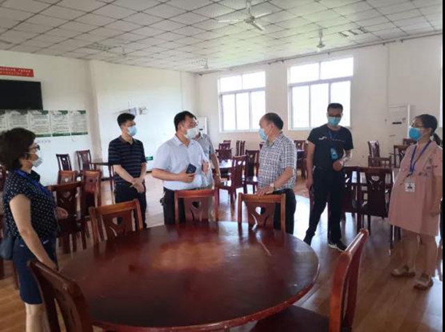 落实疫情防控要求 泸州市开展食品经营交叉检查(图2)