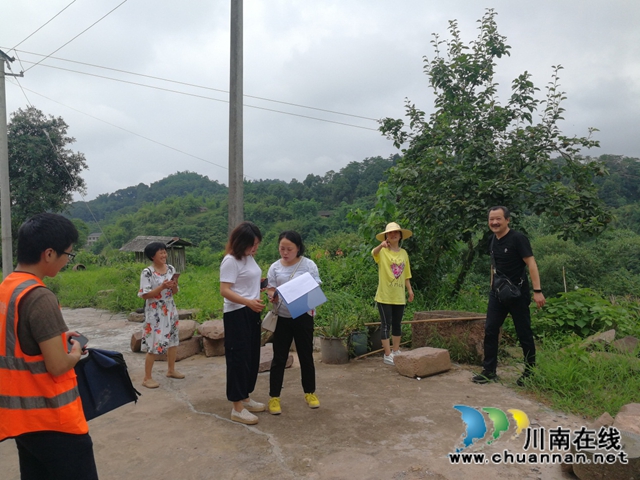 泸州市自然资源和规划局检查纳溪区2019年实施地质灾害避险搬迁安置情况(图1)