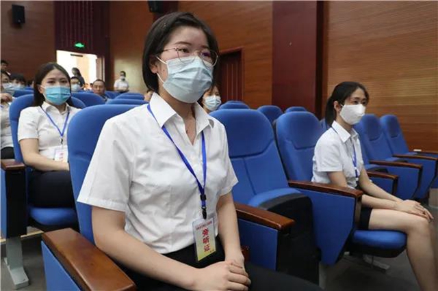 旁听庭审“零距离”，江阳法院以案释法“敲警钟”(图12)