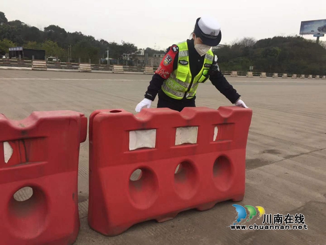 ​女交警大队长唐娟娟的警察故事：用无悔青春在高速上书写韶华(图11)