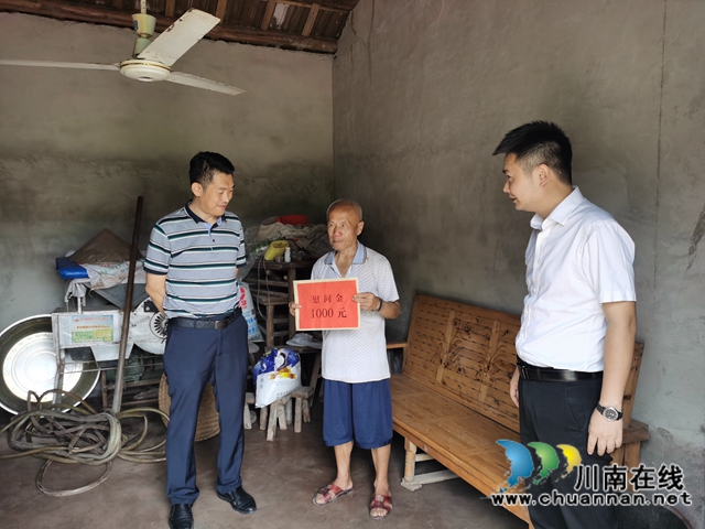 李盛春带队到泸县立石镇督导扫黑除恶工作(图1)