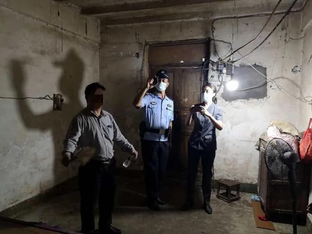 快速出击腾空房屋交付申请执行人 江阳法院执行干警这事干得漂亮！(图1)