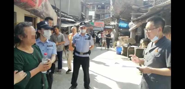 快速出击腾空房屋交付申请执行人 江阳法院执行干警这事干得漂亮！(图4)