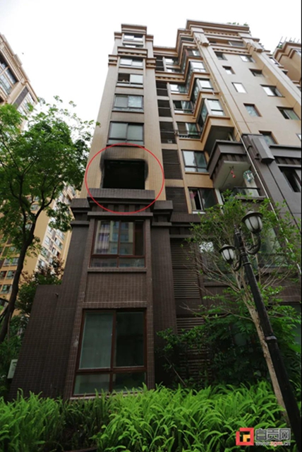 致敬！自贡一“物业小哥”冲进火场救出男童(图6)