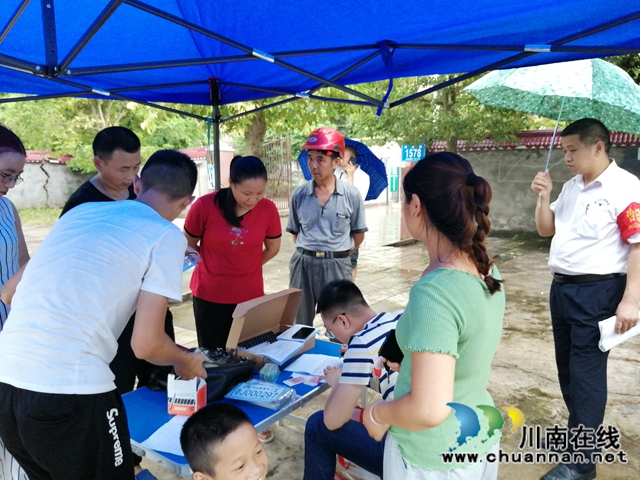 内江经开区靖民镇开展“两车卫士”安装推进工作(图2)