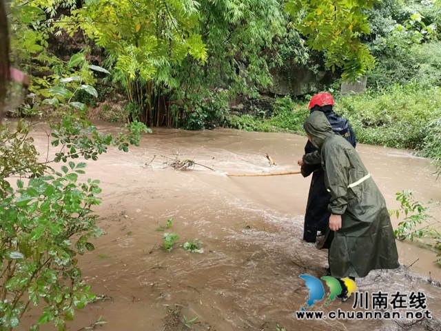 泸县云龙镇:扎实做好防汛减灾工作,筑牢安全防线(图4) 泸县云龙镇:扎实做好防汛减灾工作,筑牢安全防线(图4)