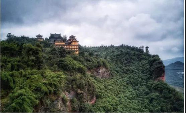 泸州：天仙硐申报省级项目，市场监管到场“扎起 ”(图2)