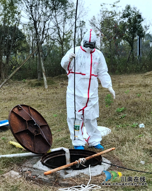 龙马潭胡市中心卫生院“逆行者”斯敏：挑战不可能的“小个子大能量医生”(图4)