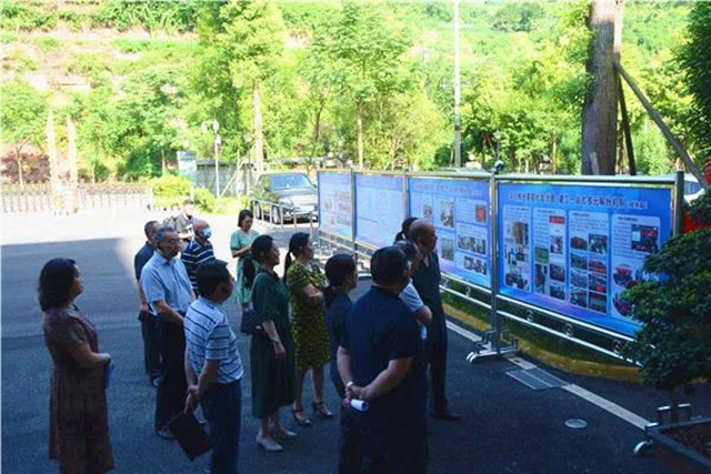 泸州市人大代表充分肯定江阳区诉源治理工作(图1)