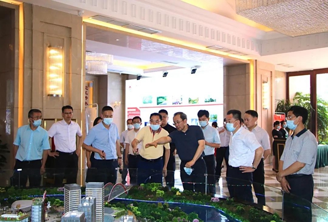 四川省人大常委会副主任王宁调研泸州金融商业中心【佳乐世纪城】