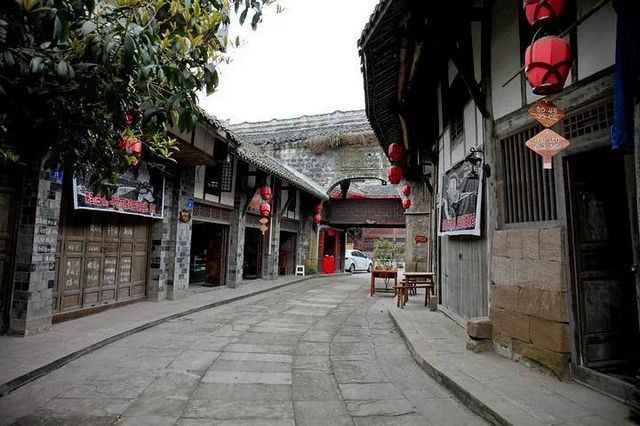 “恐龙研学游 彩灯璀璨夜”精品线路推荐四：古镇民宿之旅(图4)