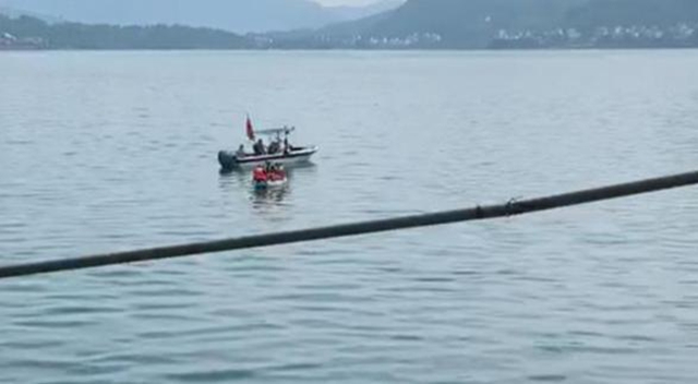 30岁男子在雷波四川马湖溺亡，家属质疑救援不力 景区：湖中禁止游泳，已及时救援(图4)