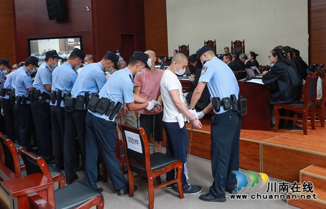 18人涉黑！十余项罪名！江阳法院开庭审理首例黑社会性质犯罪案件(图19)