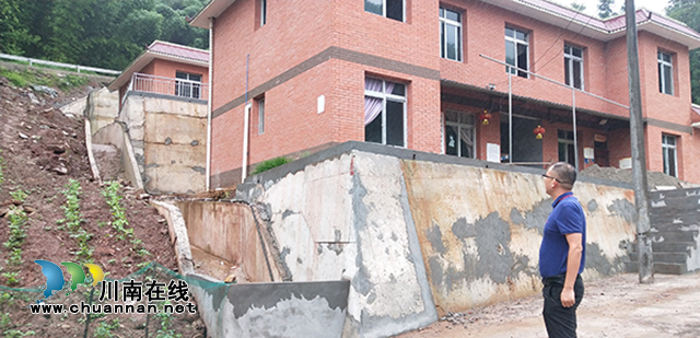 心系贫困户汛期安全 宜宾叙州区做细易地搬迁评估核查(图1)