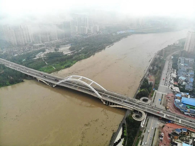 紧急！新一轮洪峰来势凶猛！内江昨晚拉响“警报”(图18)