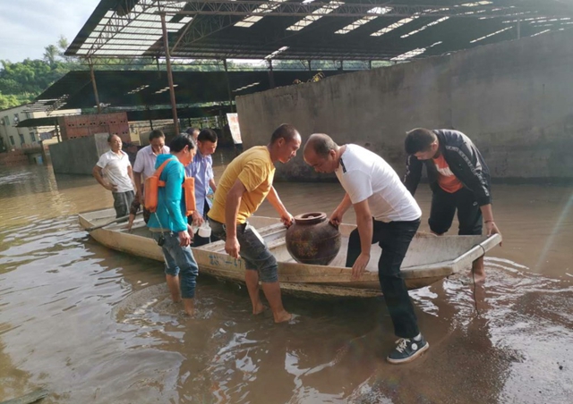 图说|龙马潭区：闻“汛”而动，彻夜坚守(图7)