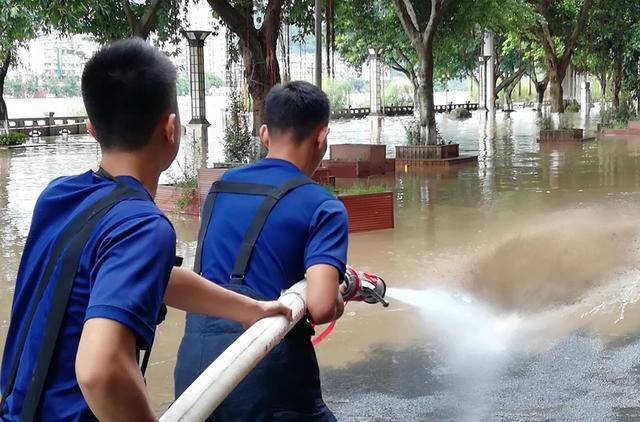 江阳区：洪峰过后开启“清淤模式”(图11)