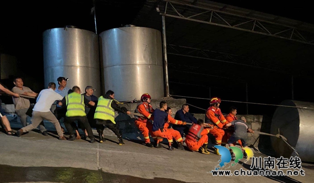 泸县太伏镇：筑牢防汛抗洪的“红色堤坝”