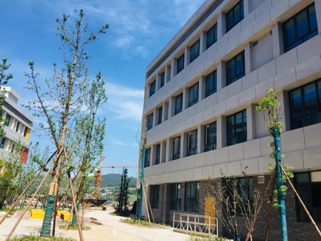 下个月开学！宜宾主城区这个小学即将完工！可容纳2000多名学生