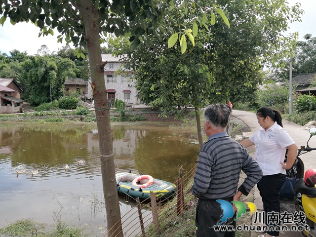 内江经开区靖民镇双塘村：“网格”24小时待命为民护航，携手战胜洪峰(图2)