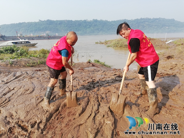 泸县太伏镇：人民至上 筑牢防洪抢险坚固防线(图8)