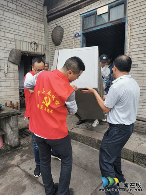 泸县太伏镇：人民至上 筑牢防洪抢险坚固防线(图6)