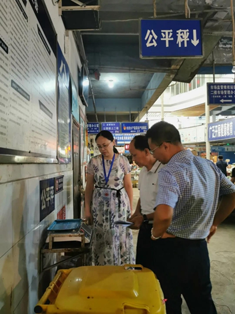 文明城市迎复检 泸州市场监管人全力备战!(图2) 文明城市迎复检 泸州市场监管人全力备战!(图2)