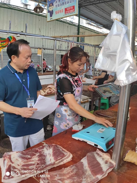 文明城市迎复检 泸州市场监管人全力备战!(图6) 文明城市迎复检 泸州市场监管人全力备战!(图6)