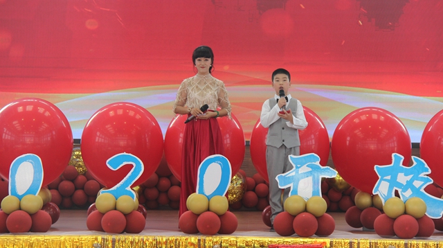 泸县天立小学2020年“传承· 启航 ”开校典礼圆满成功(图7) 泸县天立小学2020年“传承· 启航 ”开校典礼圆满成功(图7)