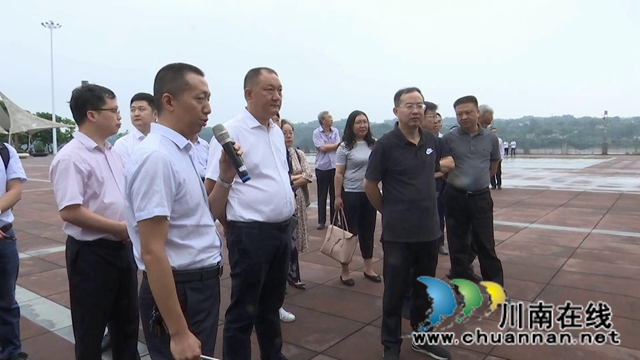 国家发改委宏观经济研究院到合江县调研“泸永江融合发展示范区”建设(图3)