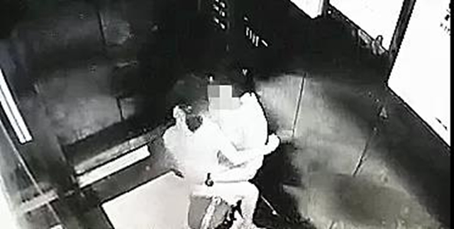 泸州男子手伸向女孩！警方：坚决斩“手”(图4)