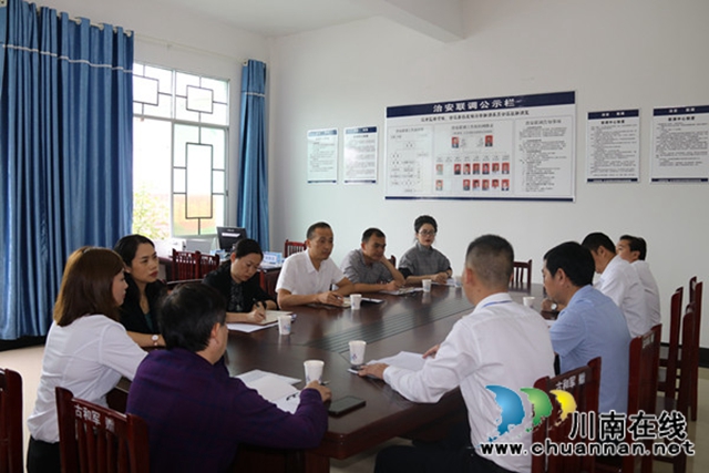 泸州市政府到合江县调研人民调解员队伍建设工作(图2)